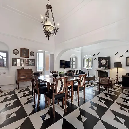 Coat Of Arms Mansion