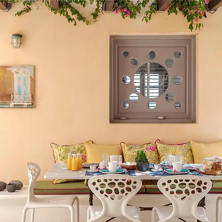 Coat Of Arms Mansion Villa