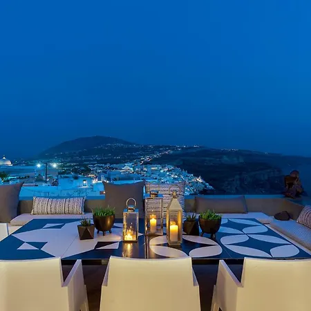 Villa Coat Of Arms Mansion Fira (Santorini)