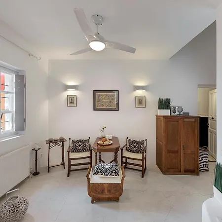 Villa Coat Of Arms Mansion