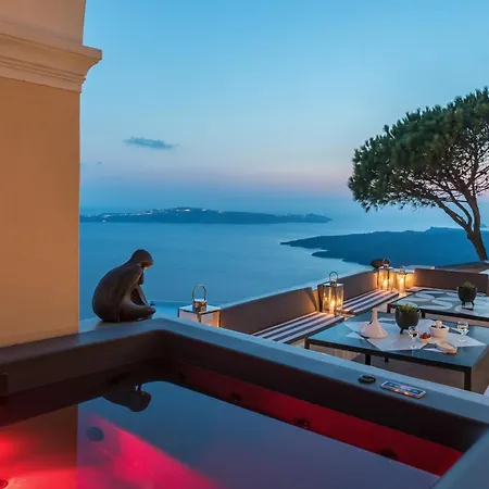Coat Of Arms Mansion Fira (Santorini)