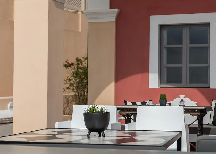 Villa Coat Of Arms Mansion