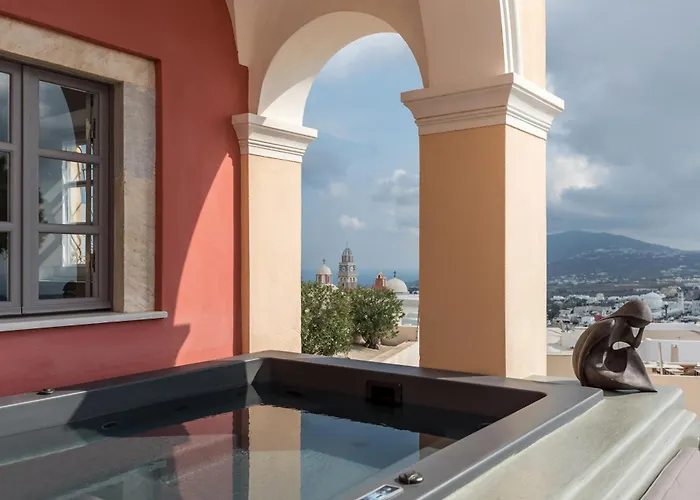 Villa Coat Of Arms Mansion Fira (Santorini)