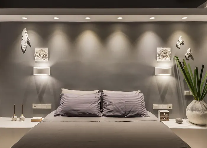 Coat Of Arms Mansion Fira (Santorini)