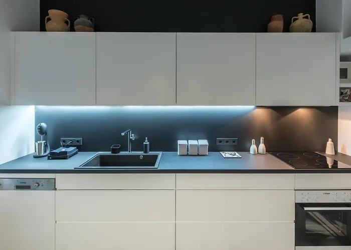 Coat Of Arms Mansion Villa Fira (Santorini)