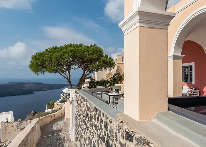 Villa Coat Of Arms Mansion