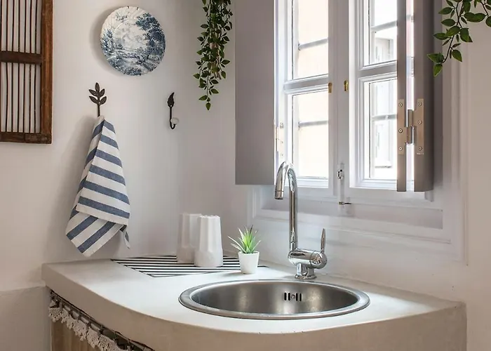 Coat Of Arms Mansion Villa *