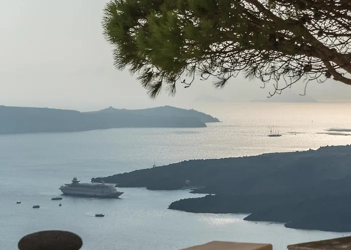 Villa Coat Of Arms Mansion *