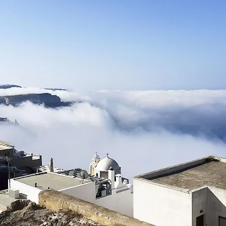 Coat Of Arms Mansion * Fira (Santorini)